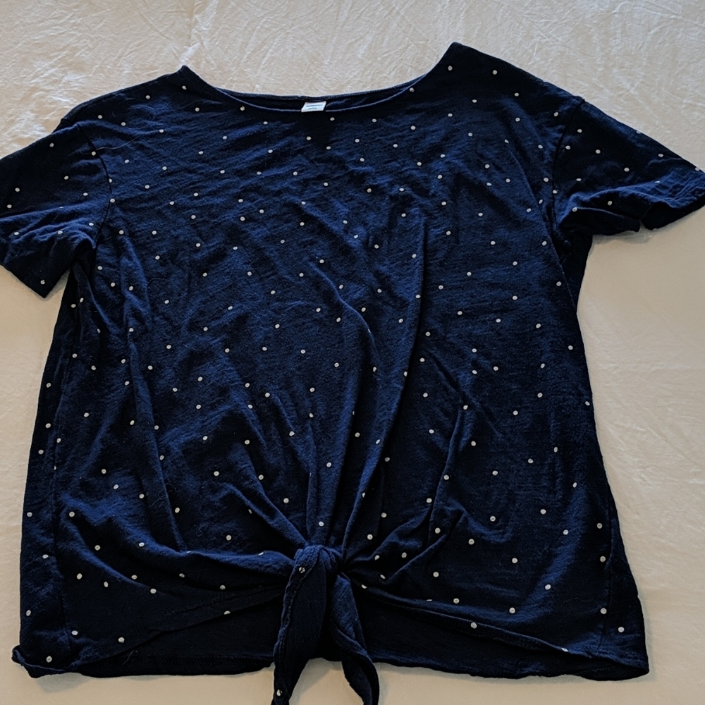 Women's Polka Dot Tie Front Top